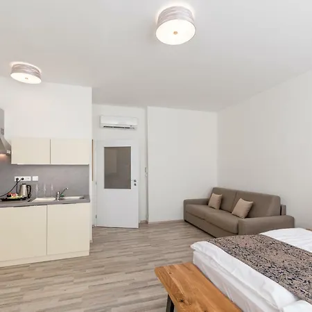 Karlova - Mostecka 10 St Depandance 4* براغ