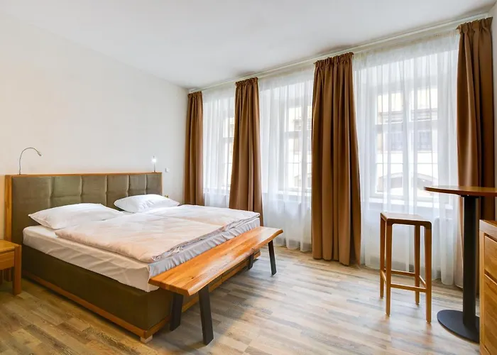 Karlova - Mostecka 10 St Depandance