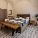 Aparthotel Karlova - Mostecka 10 St Depandance Praga