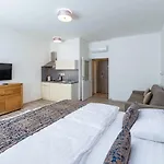 Karlova - Mostecka 10 St Depandance 4* Praga